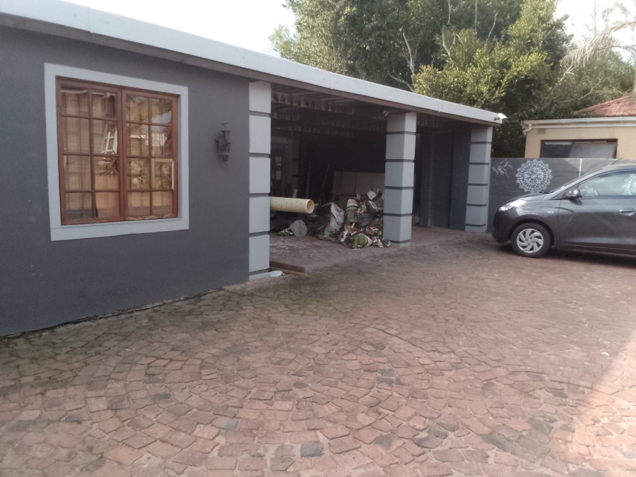 To Let 3 Bedroom Property for Rent in George East Western Cape